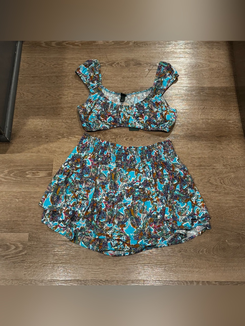 Turquoise Paisley Print Women’s Elastic Waist Skirt Set